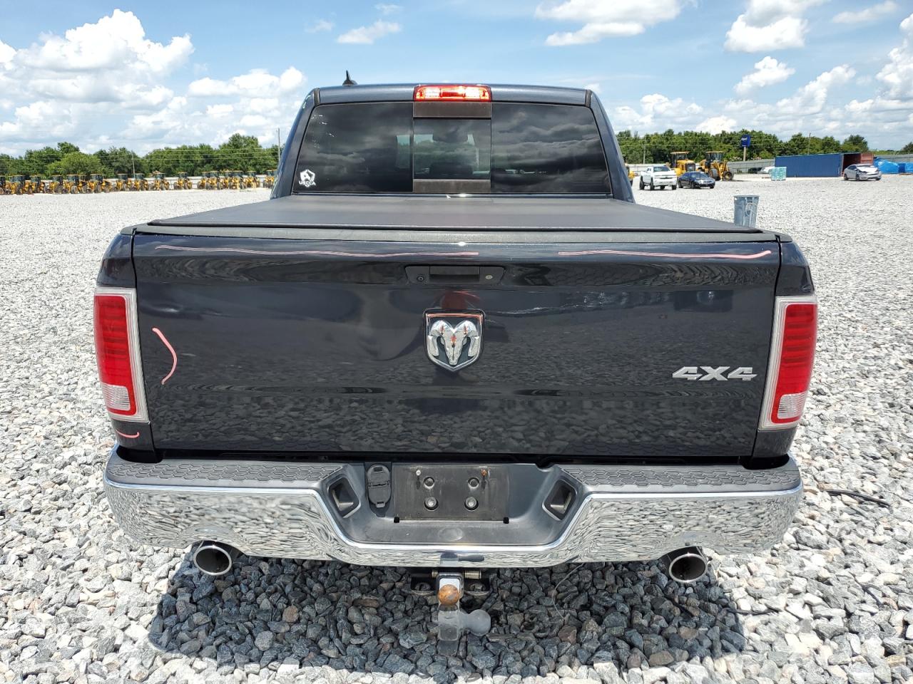 Автомобиль RAM 1500 LARAMIE 2016 | GrandCar Автомобиль RAM 1500 LARAMIE 2016 | GrandCar