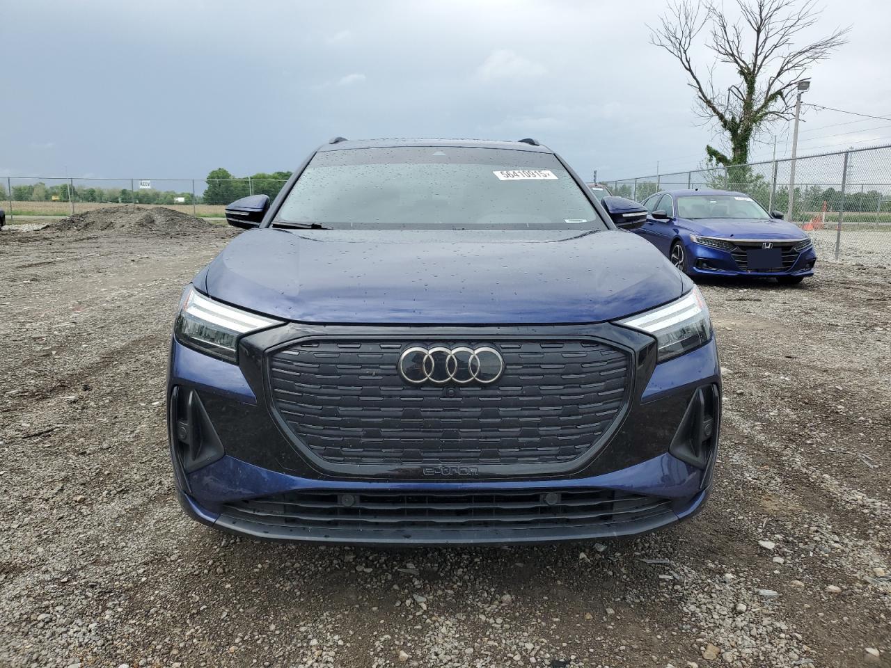 Автомобиль AUDI Q4 E-TRON PREMIUM PLUS S-LINE 2022 | GrandCar Автомобиль AUDI Q4 E-TRON PREMIUM PLUS S-LINE 2022 | GrandCar