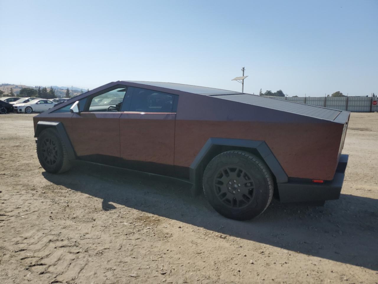 Автомобіль TESLA CYBERTRUCK 2024 | GrandCar Автомобіль TESLA CYBERTRUCK 2024 | GrandCar