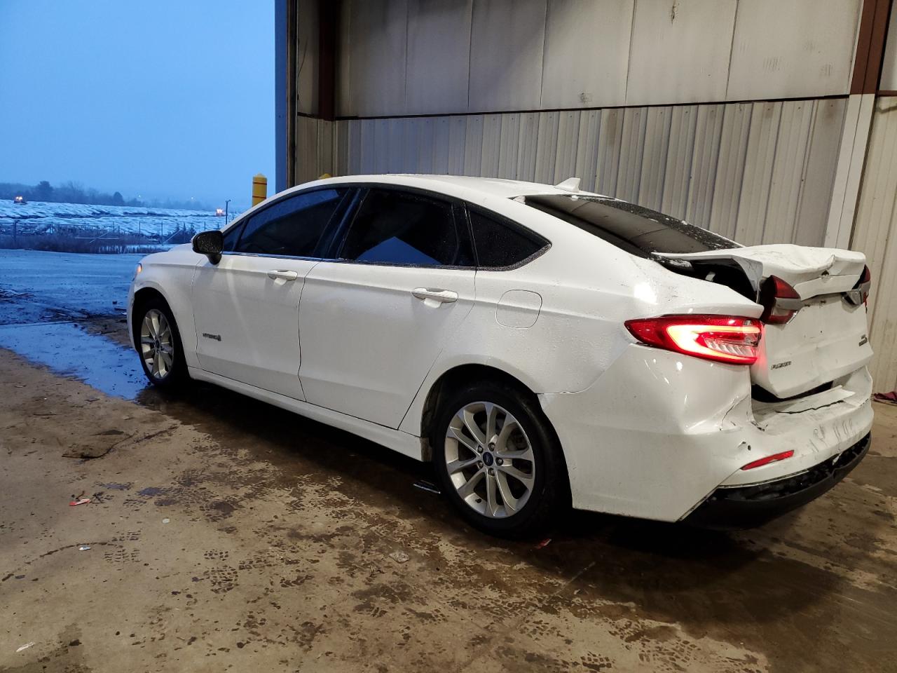 Автомобиль FORD FUSION SE 2019 | GrandCar Автомобиль FORD FUSION SE 2019 | GrandCar