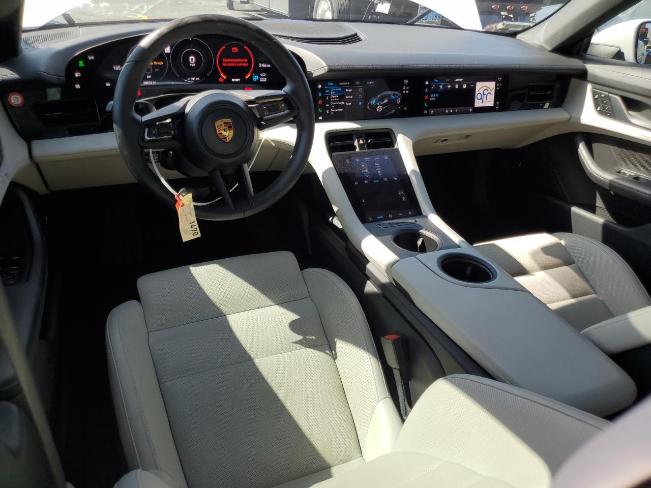 Автомобиль PORSCHE TAYCAN 2022 | GrandCar Автомобиль PORSCHE TAYCAN 2022 | GrandCar