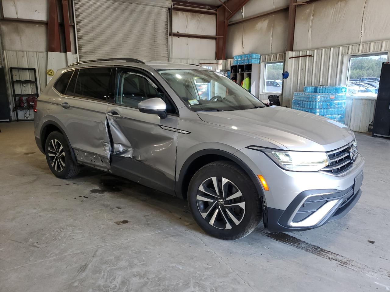 Автомобиль VOLKSWAGEN TIGUAN S 2023 | GrandCar Автомобиль VOLKSWAGEN TIGUAN S 2023 | GrandCar