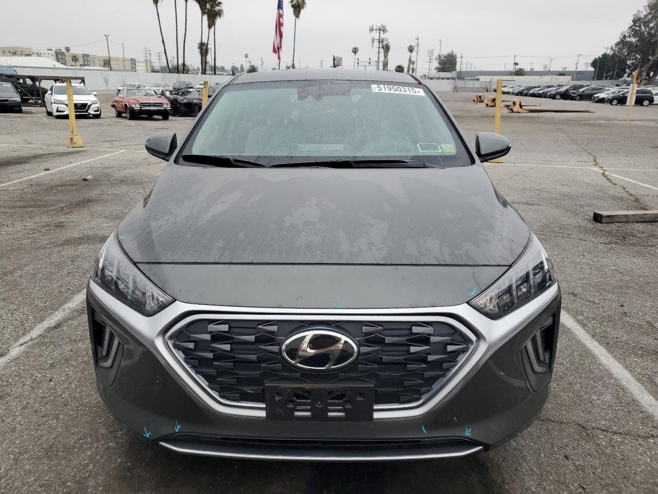 Автомобиль HYUNDAI IONIQ SEL 2022 | GrandCar Автомобиль HYUNDAI IONIQ SEL 2022 | GrandCar