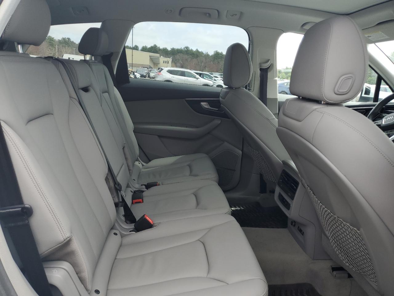 Автомобиль AUDI Q7 PREMIUM PLUS 2022 | GrandCar Автомобиль AUDI Q7 PREMIUM PLUS 2022 | GrandCar