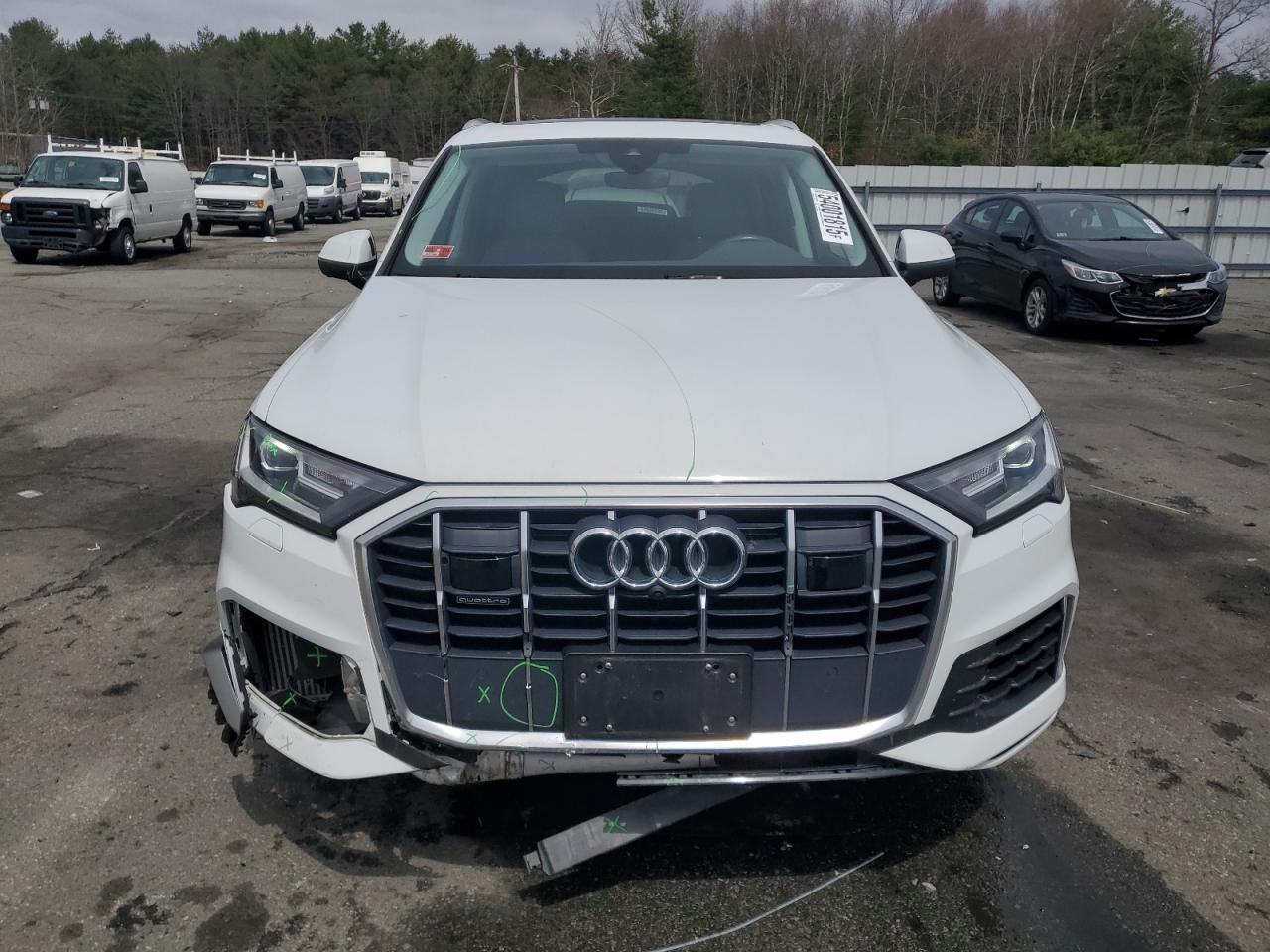 Автомобиль AUDI Q7 PREMIUM PLUS 2022 | GrandCar Автомобиль AUDI Q7 PREMIUM PLUS 2022 | GrandCar