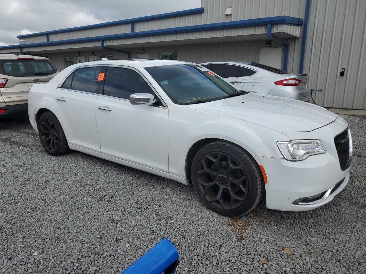 Автомобіль CHRYSLER 300C 2016 | GrandCar