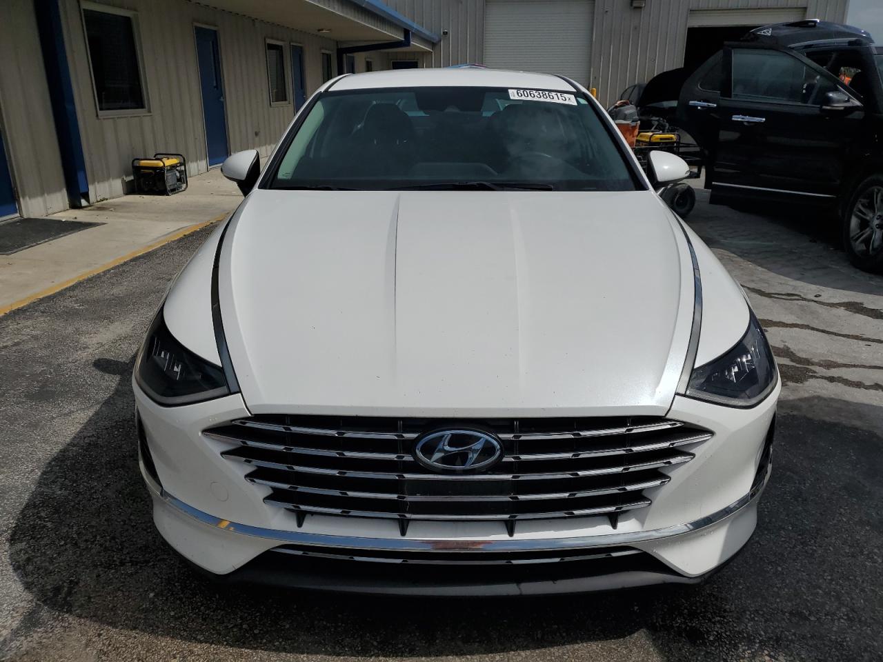 Автомобіль HYUNDAI SONATA HYBRID 2021 | GrandCar Автомобіль HYUNDAI SONATA HYBRID 2021 | GrandCar