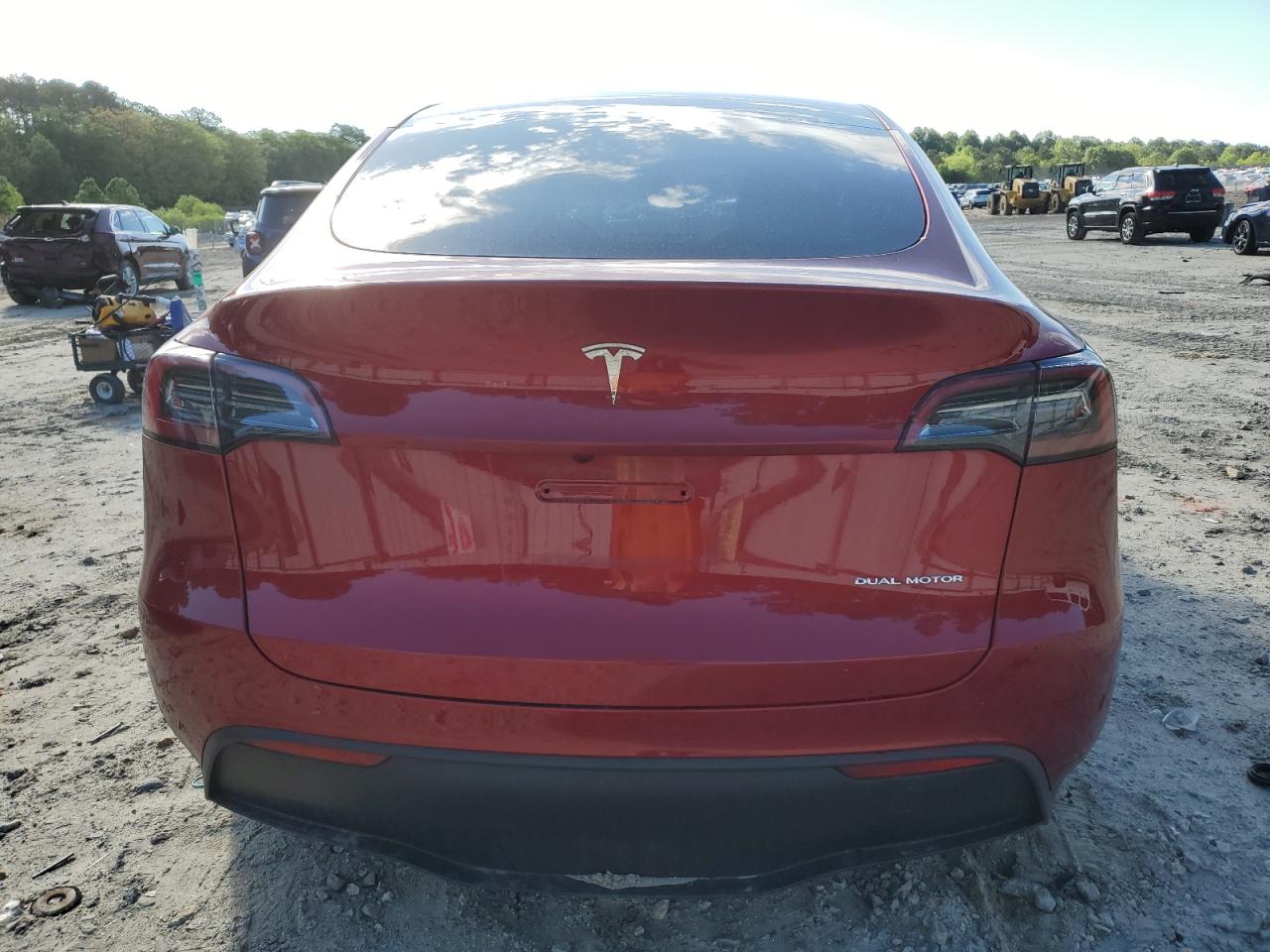 Автомобиль TESLA MODEL Y 2024 | GrandCar Автомобиль TESLA MODEL Y 2024 | GrandCar