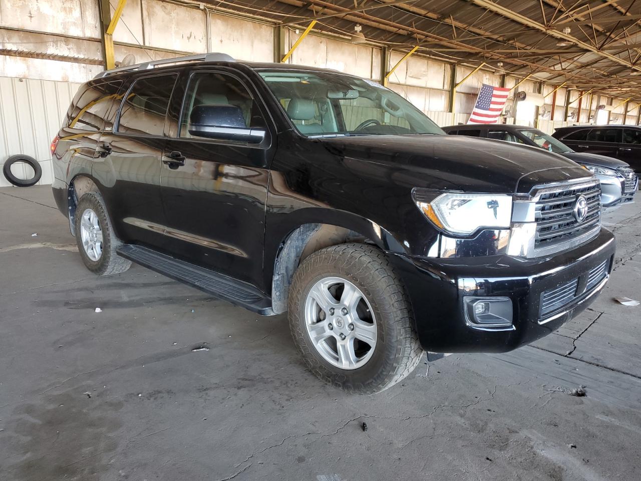 Автомобіль TOYOTA SEQUOIA SR5 2018 | GrandCar Автомобіль TOYOTA SEQUOIA SR5 2018 | GrandCar