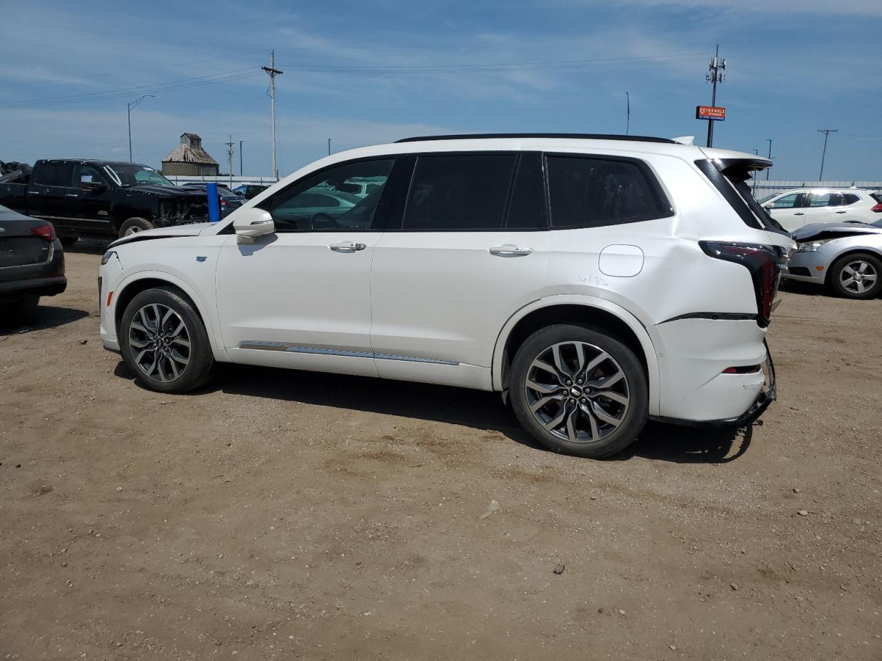 Автомобиль CADILLAC XT6 SPORT 2021 | GrandCar Автомобиль CADILLAC XT6 SPORT 2021 | GrandCar