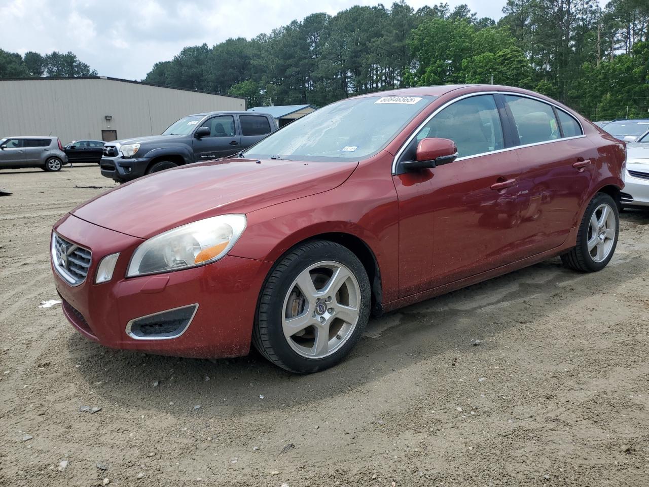 Автомобіль VOLVO S60 T5 2013 | GrandCar
