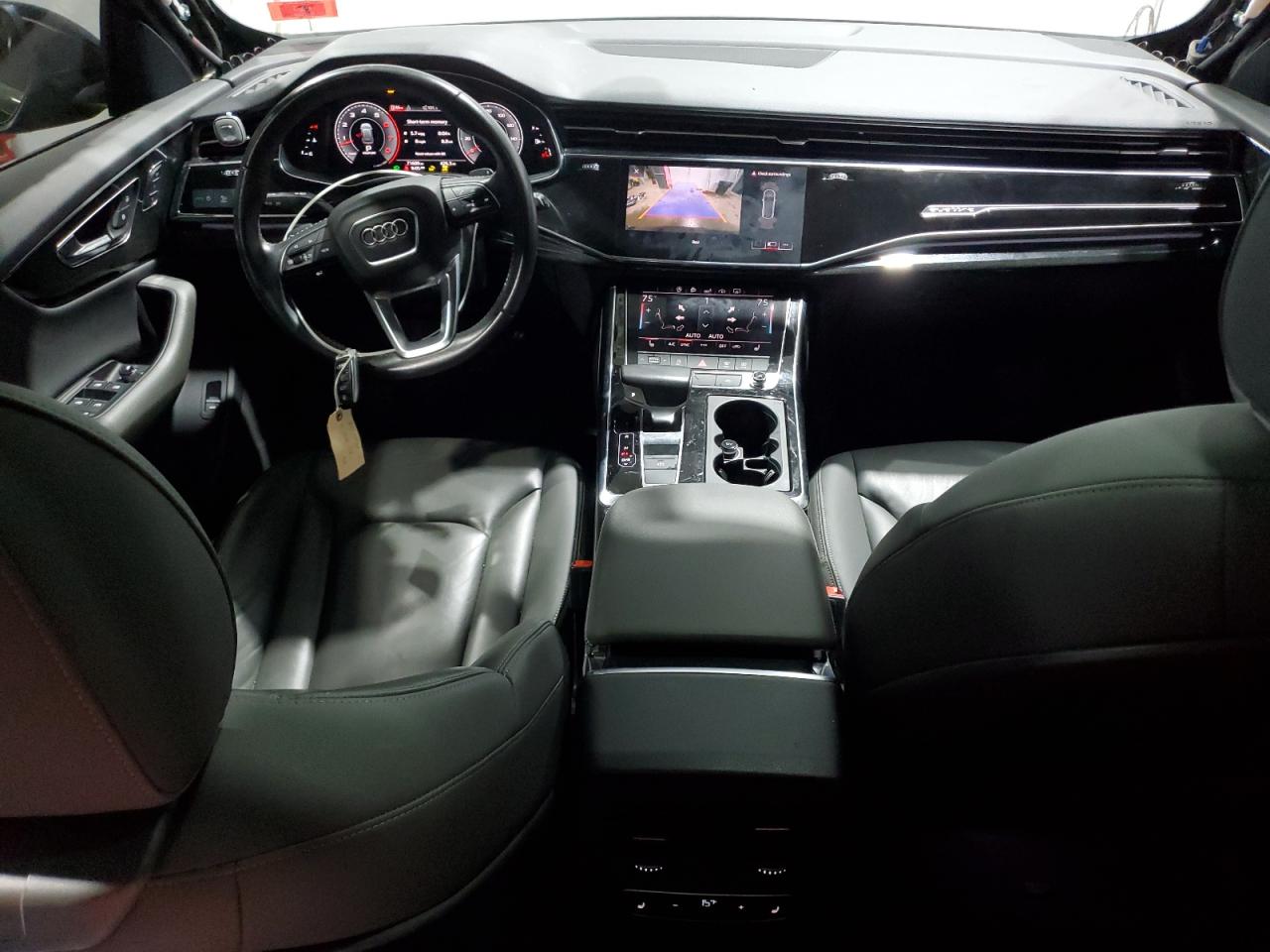 Автомобиль AUDI Q8 PREMIUM 2019 | GrandCar Автомобиль AUDI Q8 PREMIUM 2019 | GrandCar