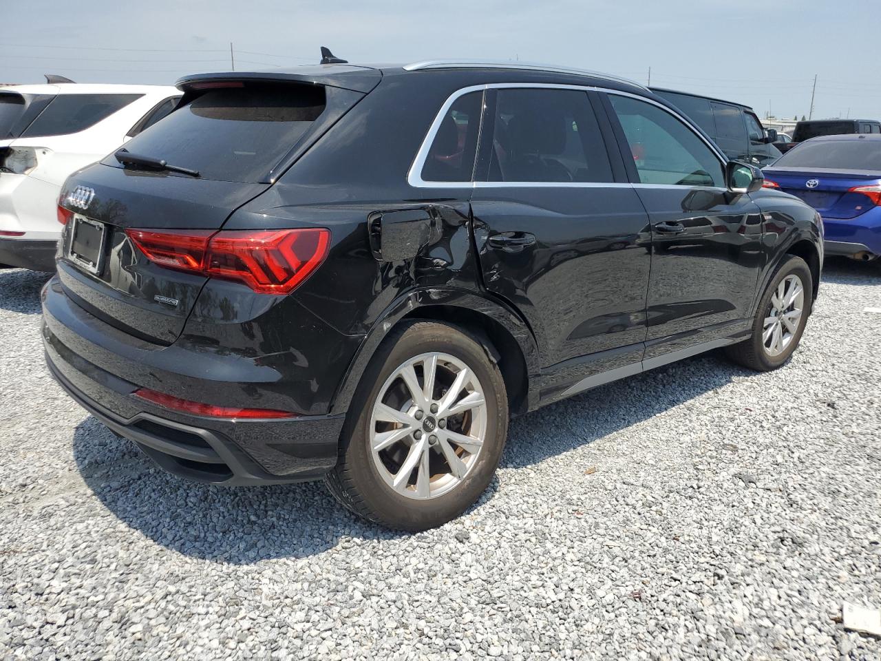 Автомобиль AUDI Q3 PREMIUM PLUS S LINE 45 2023 | GrandCar Автомобиль AUDI Q3 PREMIUM PLUS S LINE 45 2023 | GrandCar