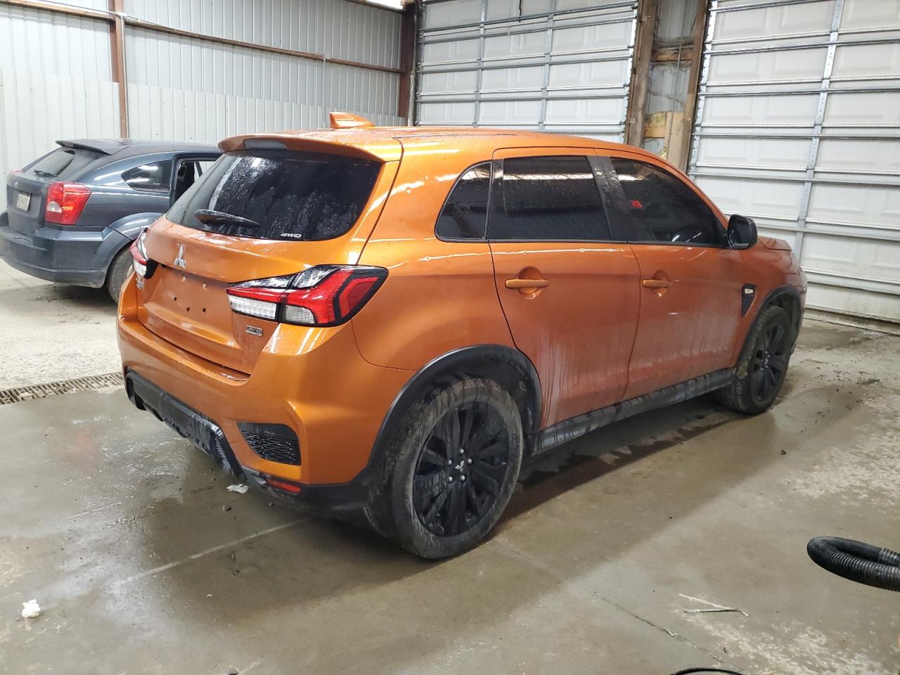 Автомобіль MITSUBISHI OUTLANDER SPORT ES 2021 | GrandCar Автомобіль MITSUBISHI OUTLANDER SPORT ES 2021 | GrandCar