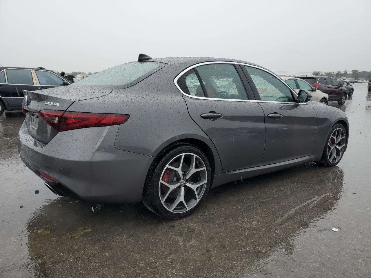 Автомобіль ALFA ROMEO GIULIA 2019 | GrandCar Автомобіль ALFA ROMEO GIULIA 2019 | GrandCar
