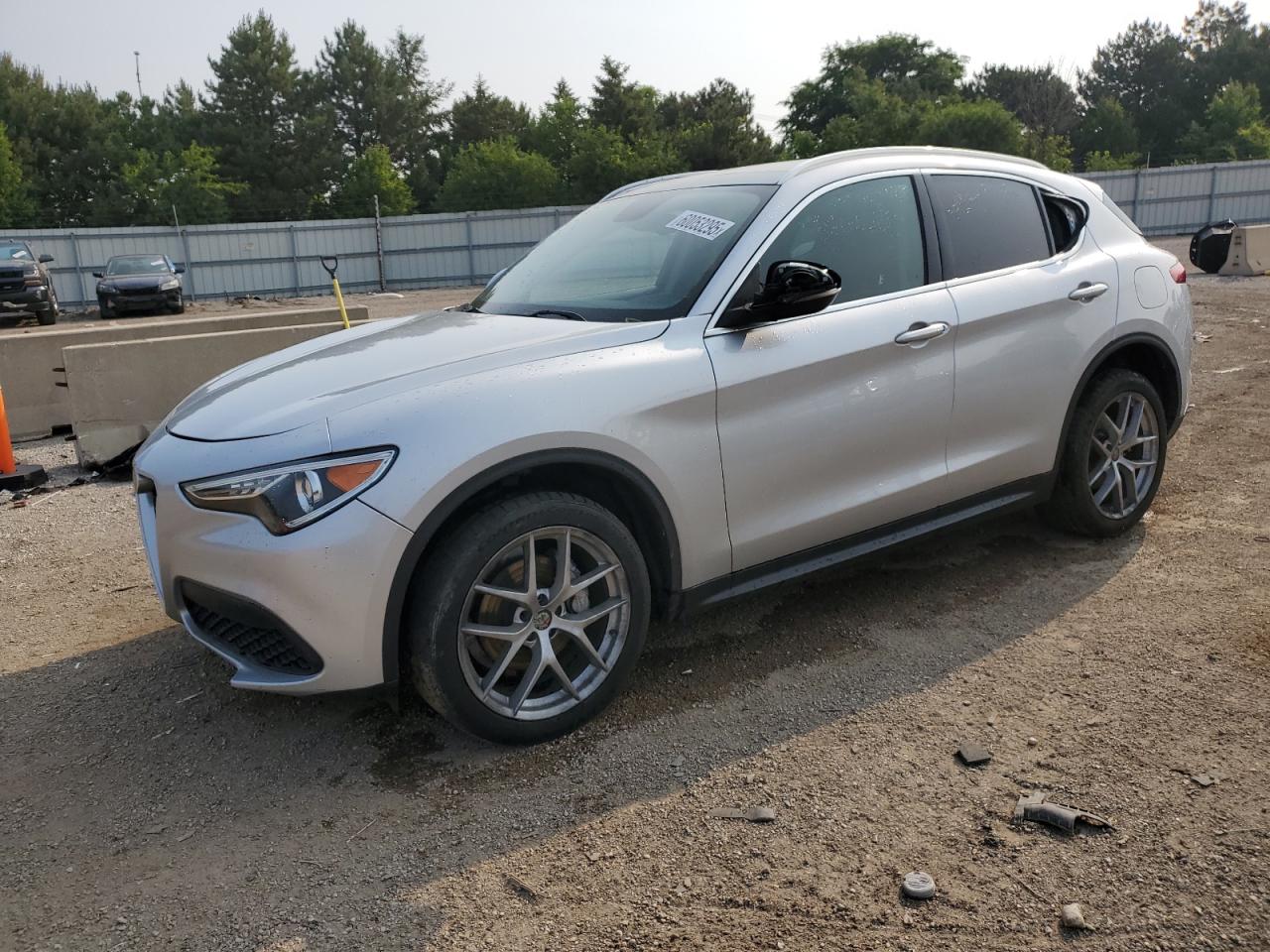 Автомобіль ALFA ROMEO STELVIO 2018 | GrandCar