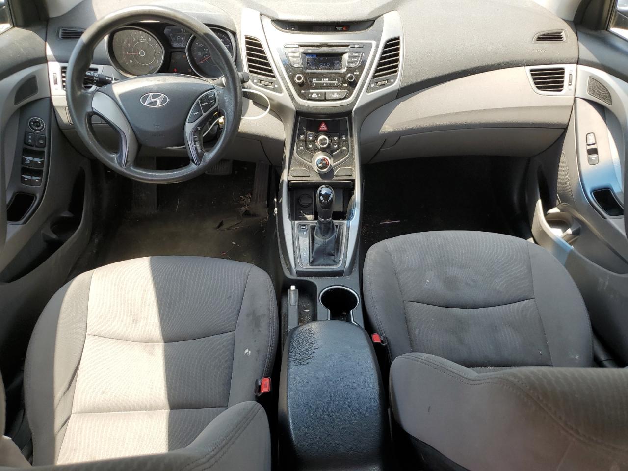 Автомобиль HYUNDAI ELANTRA SE 2015 | GrandCar Автомобиль HYUNDAI ELANTRA SE 2015 | GrandCar