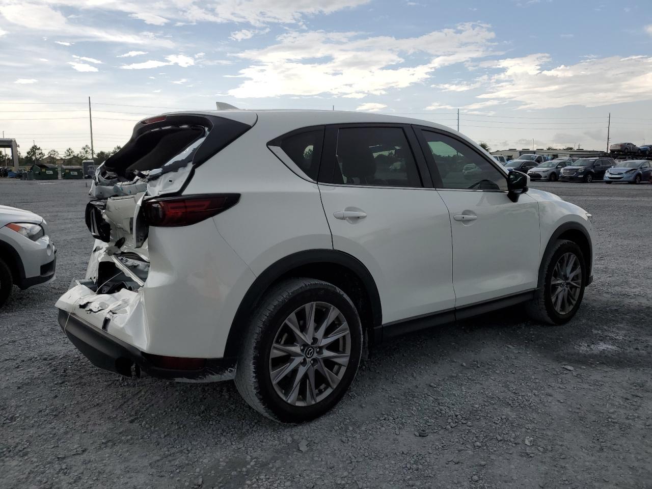 Автомобіль MAZDA CX-5 GRAND TOURING RESERVE 2021 | GrandCar Автомобіль MAZDA CX-5 GRAND TOURING RESERVE 2021 | GrandCar