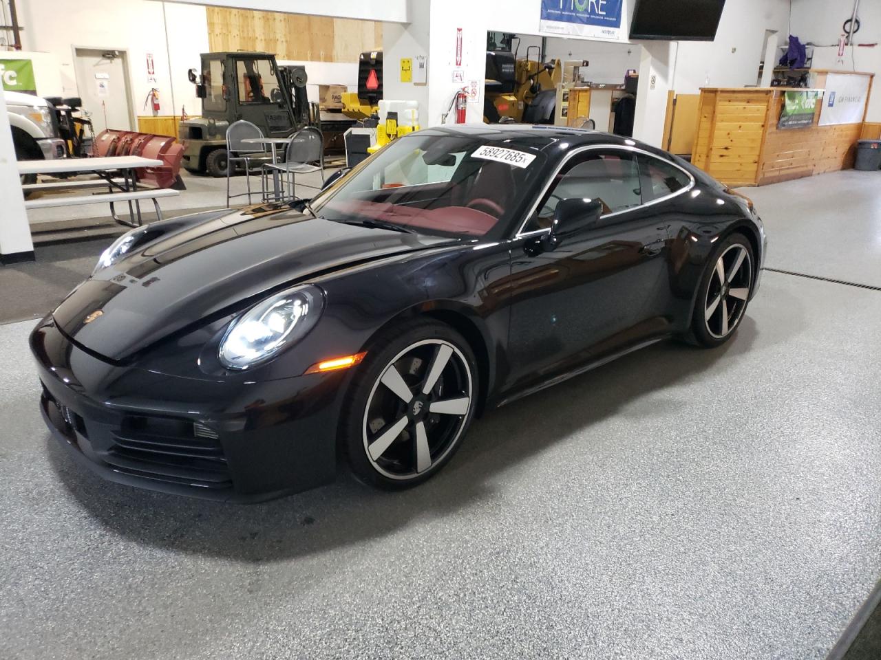 Автомобиль PORSCHE 911 CARRERA 2025 | GrandCar