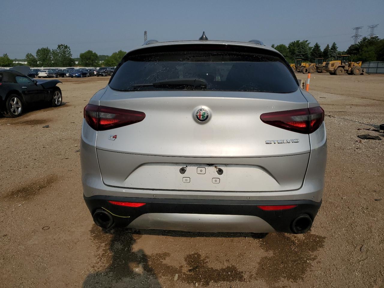 Автомобіль ALFA ROMEO STELVIO 2018 | GrandCar Автомобіль ALFA ROMEO STELVIO 2018 | GrandCar