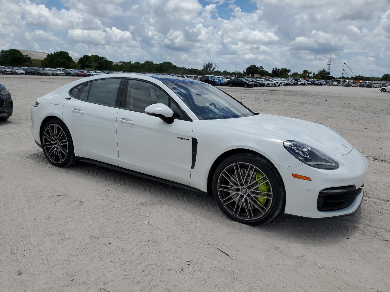 Автомобіль PORSCHE PANAMERA 4S E-HYBRID 2023 | GrandCar