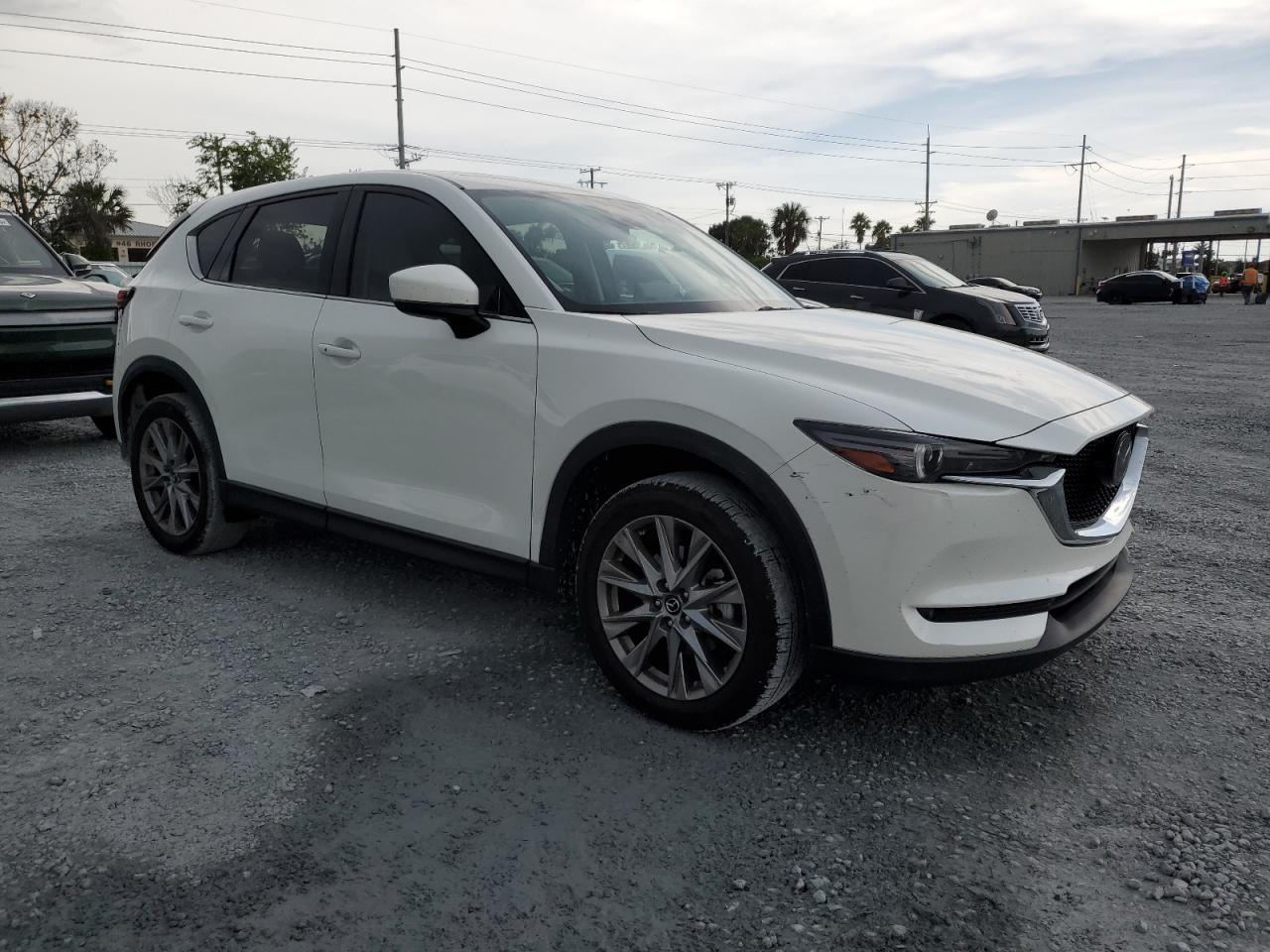 Автомобіль MAZDA CX-5 GRAND TOURING RESERVE 2021 | GrandCar Автомобіль MAZDA CX-5 GRAND TOURING RESERVE 2021 | GrandCar