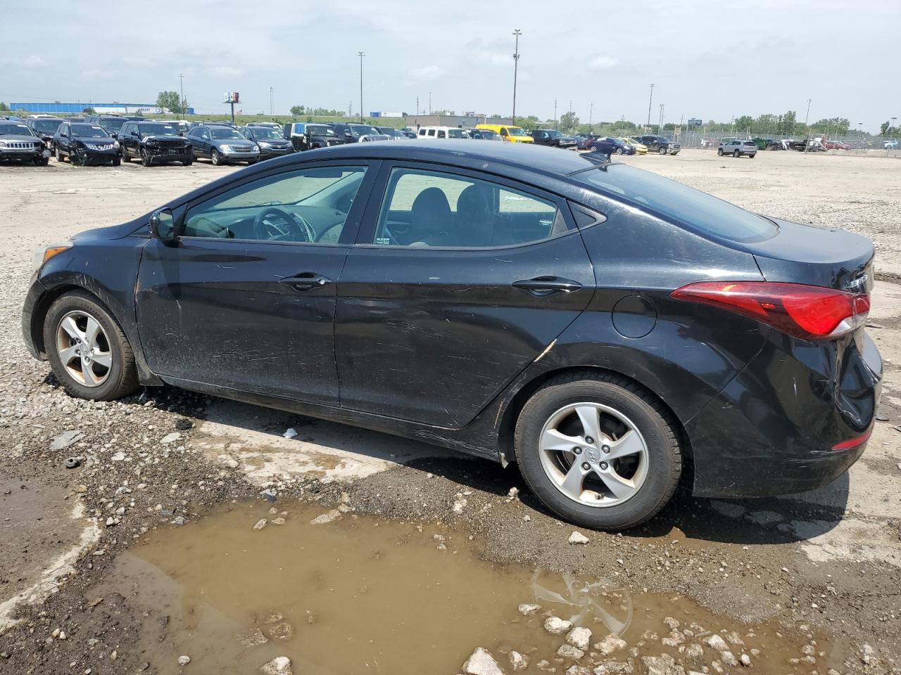 Автомобиль HYUNDAI ELANTRA SE 2015 | GrandCar Автомобиль HYUNDAI ELANTRA SE 2015 | GrandCar