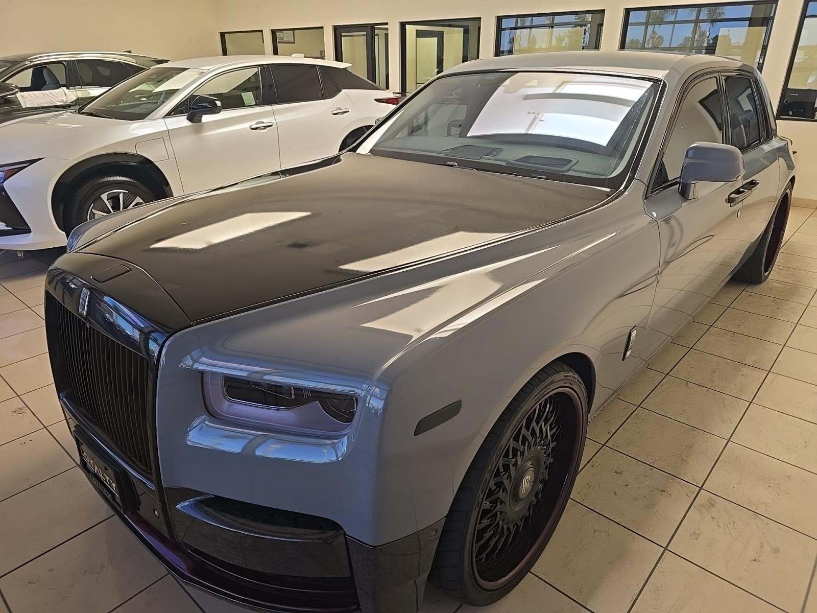Автомобиль Rolls-Royce Phantom 2019 | GrandCar