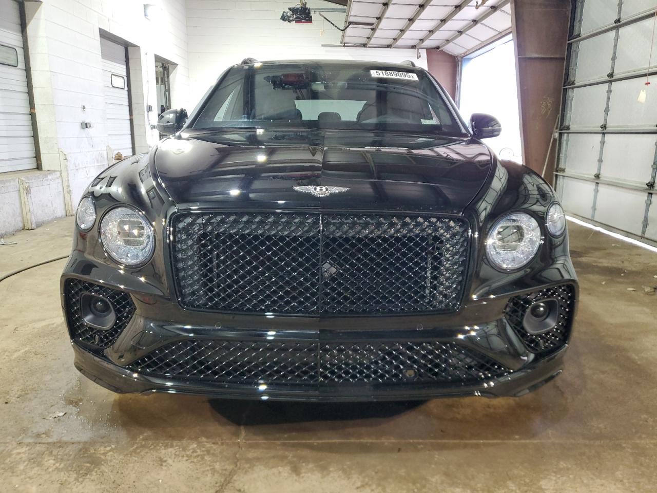 Автомобиль BENTLEY BENTAYGA 2023 | GrandCar Автомобиль BENTLEY BENTAYGA 2023 | GrandCar