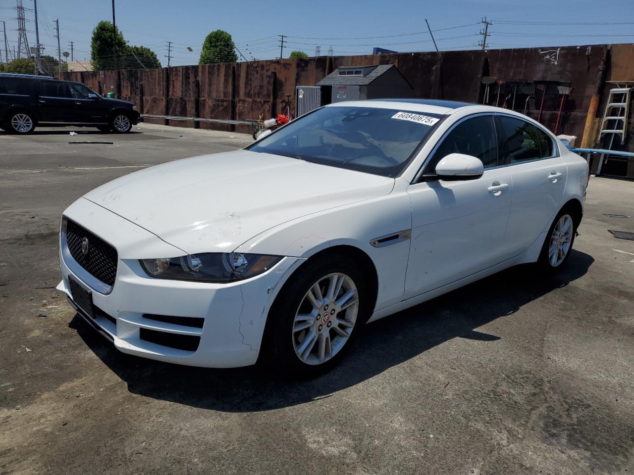 Автомобиль JAGUAR XE PREMIUM 2019 | GrandCar