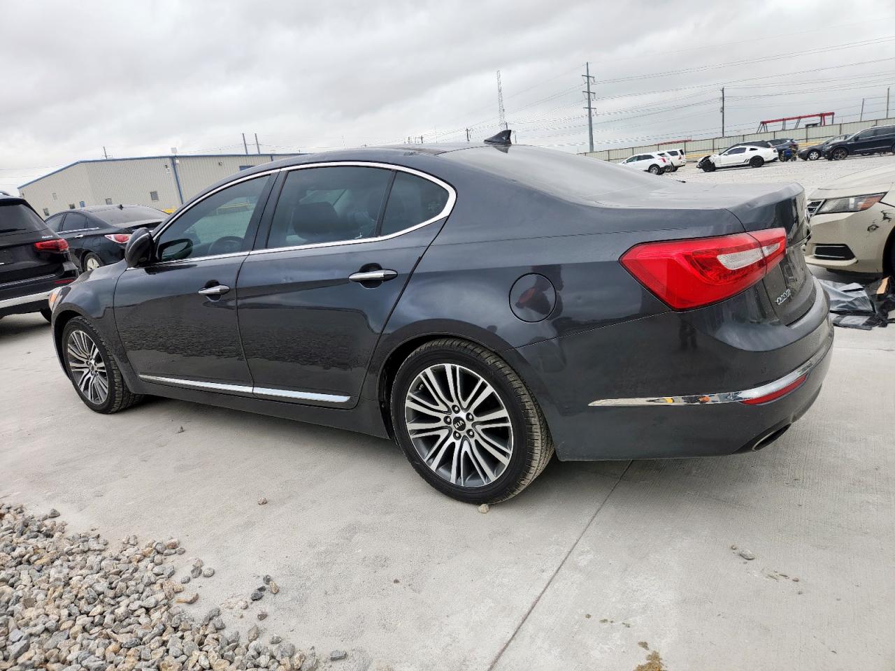 Автомобиль KIA CADENZA LUXURY 2016 | GrandCar Автомобиль KIA CADENZA LUXURY 2016 | GrandCar