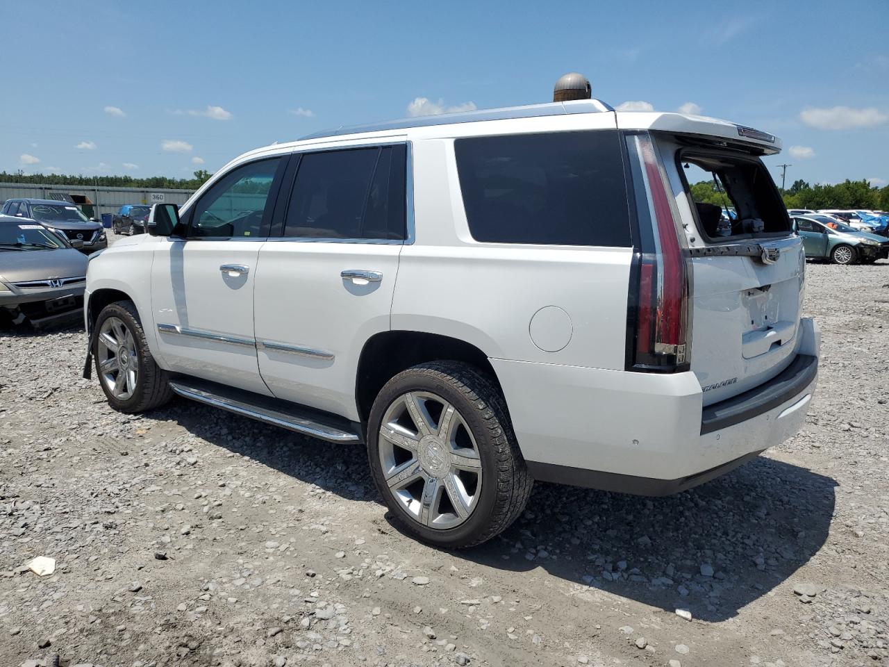 Автомобиль CADILLAC ESCALADE PREMIUM LUXURY 2018 | GrandCar Автомобиль CADILLAC ESCALADE PREMIUM LUXURY 2018 | GrandCar