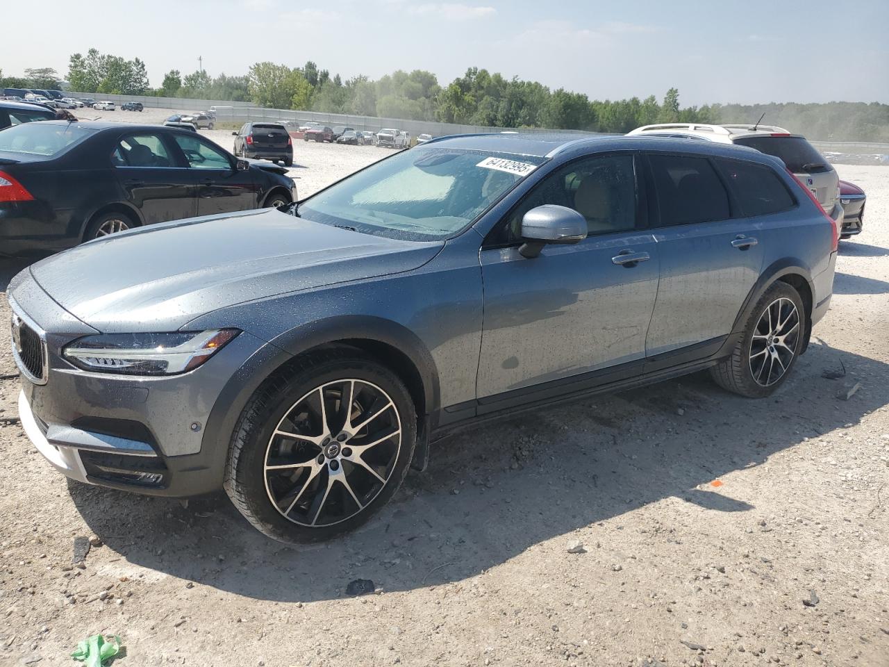 Автомобіль VOLVO V90 CROSS COUNTRY T6 INSCRIPTION 2018 | GrandCar