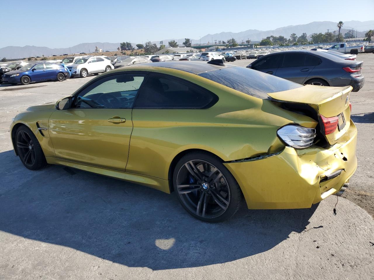 Автомобиль BMW M4 2016 | GrandCar Автомобиль BMW M4 2016 | GrandCar
