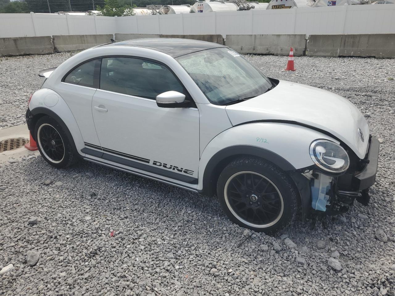 Автомобиль VOLKSWAGEN BEETLE DUNE 2016 | GrandCar Автомобиль VOLKSWAGEN BEETLE DUNE 2016 | GrandCar