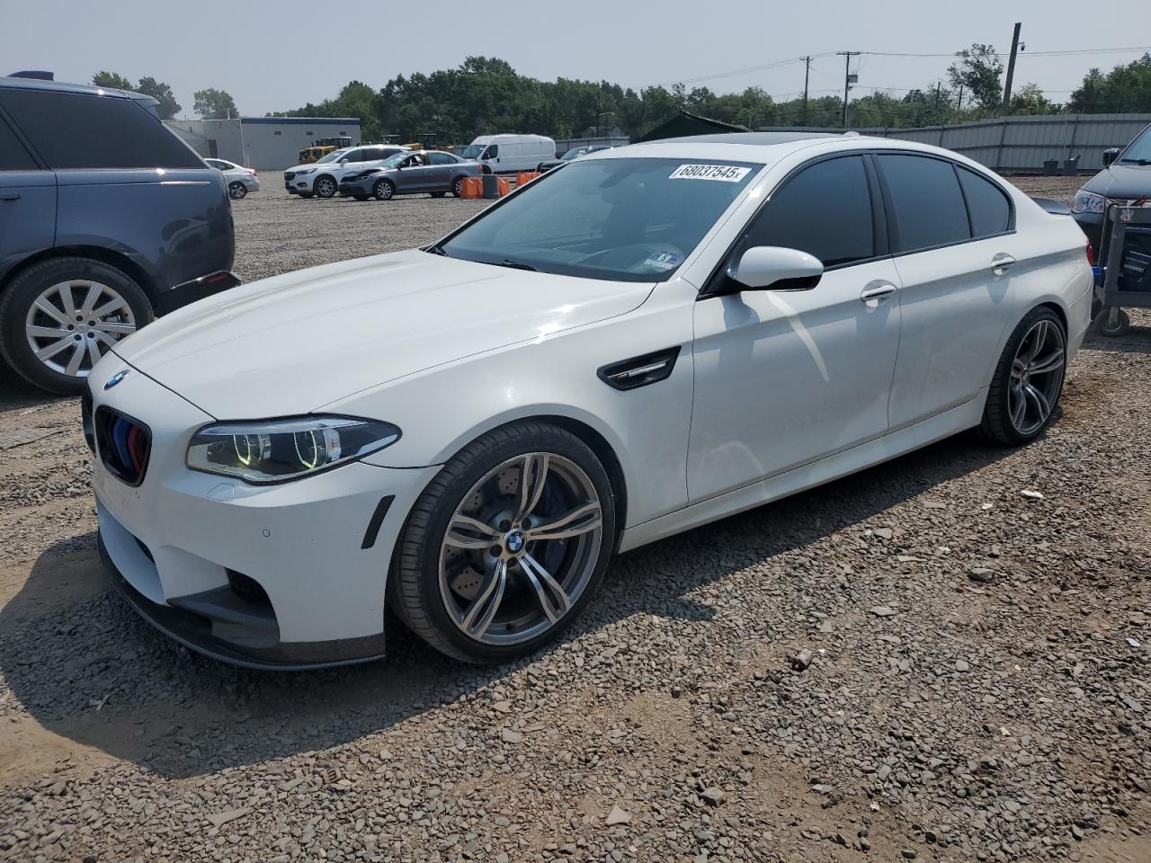 Автомобиль BMW M5 2015 | GrandCar