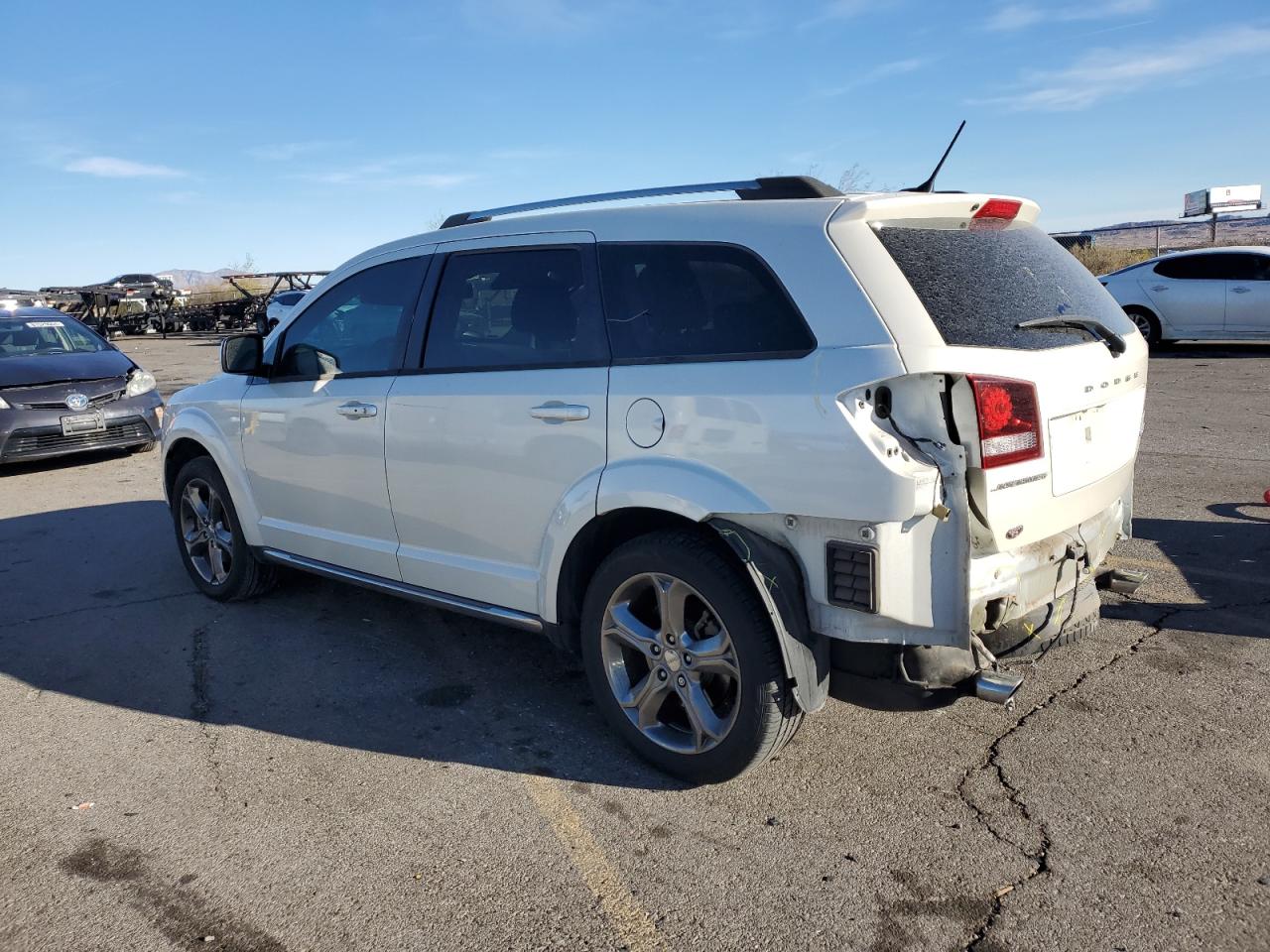 Автомобиль DODGE JOURNEY CROSSROAD 2016 | GrandCar Автомобиль DODGE JOURNEY CROSSROAD 2016 | GrandCar