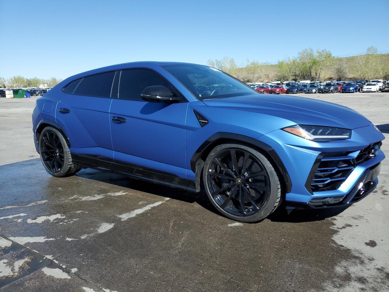 Автомобиль LAMBORGHINI URUS 2020 | GrandCar Автомобиль LAMBORGHINI URUS 2020 | GrandCar