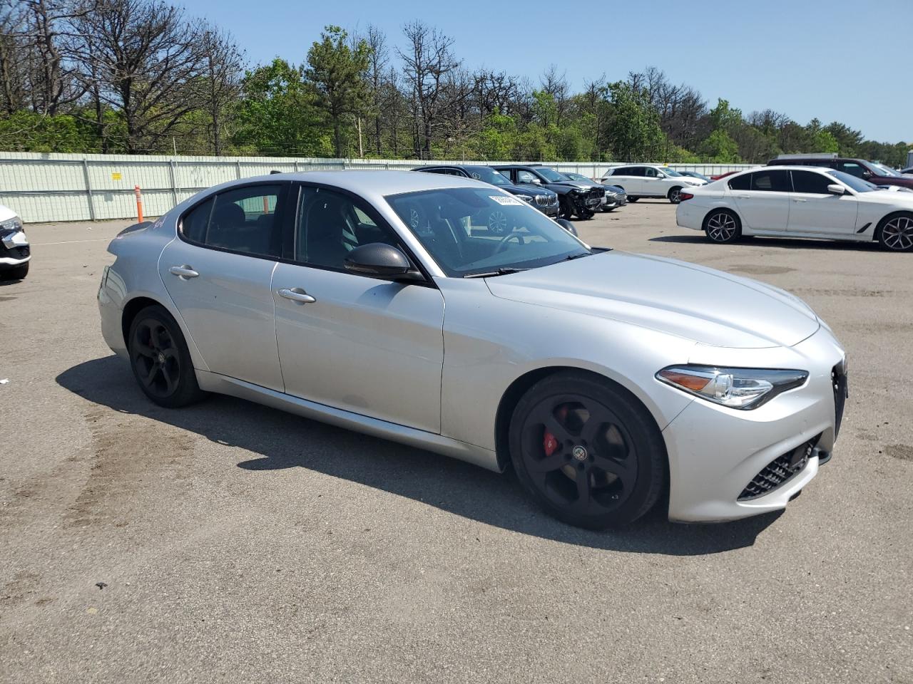 Автомобиль ALFA ROMEO GIULIA Q4 2017 | GrandCar Автомобиль ALFA ROMEO GIULIA Q4 2017 | GrandCar