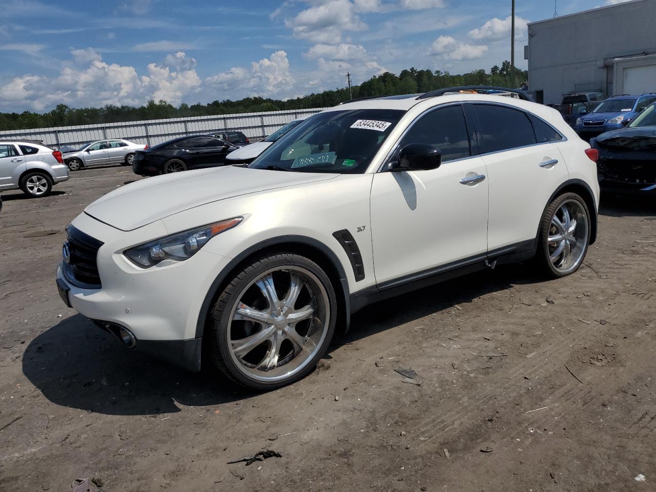 Автомобиль INFINITI QX70 2016 | GrandCar
