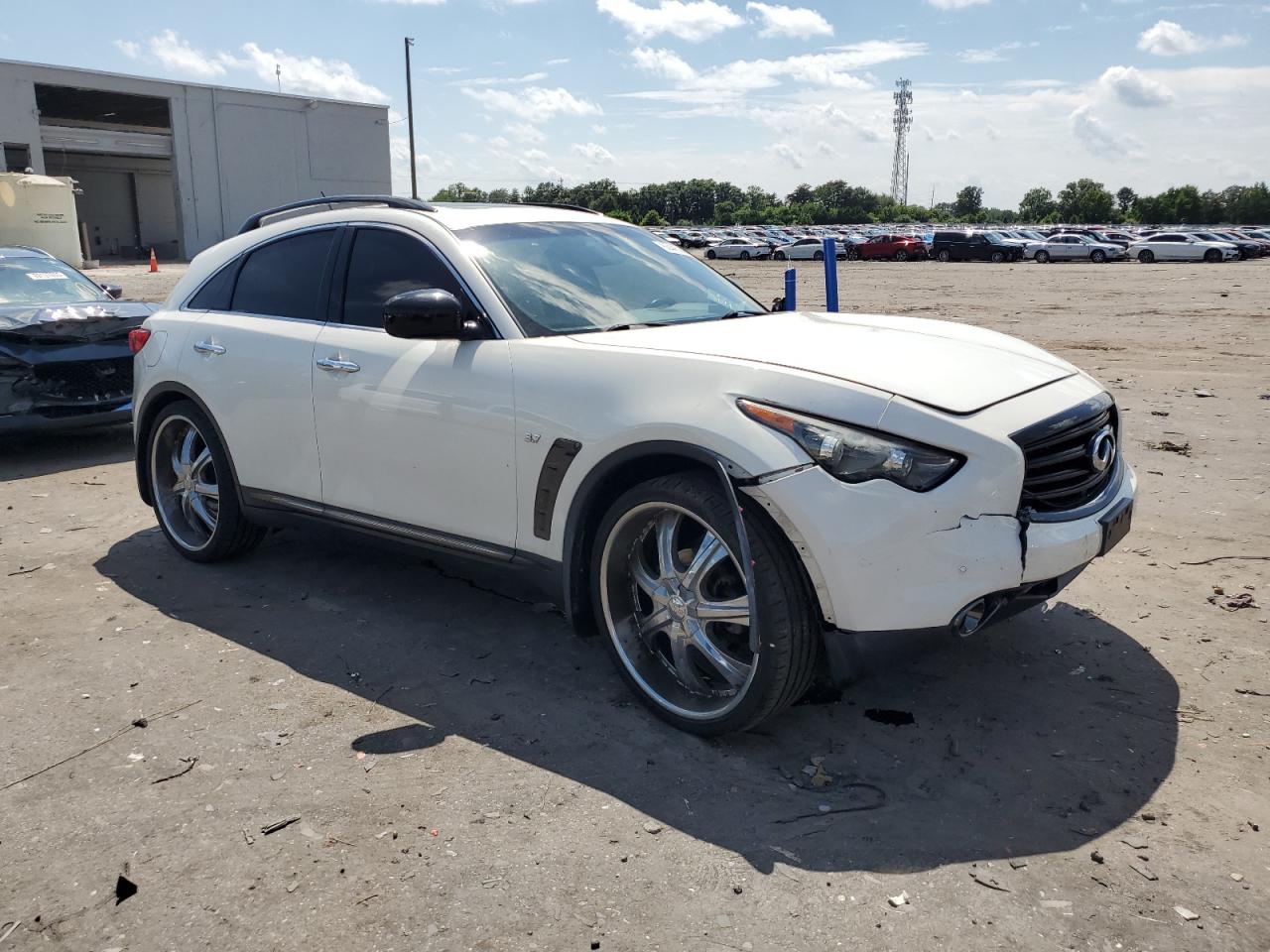 Автомобіль INFINITI QX70 2016 | GrandCar Автомобіль INFINITI QX70 2016 | GrandCar