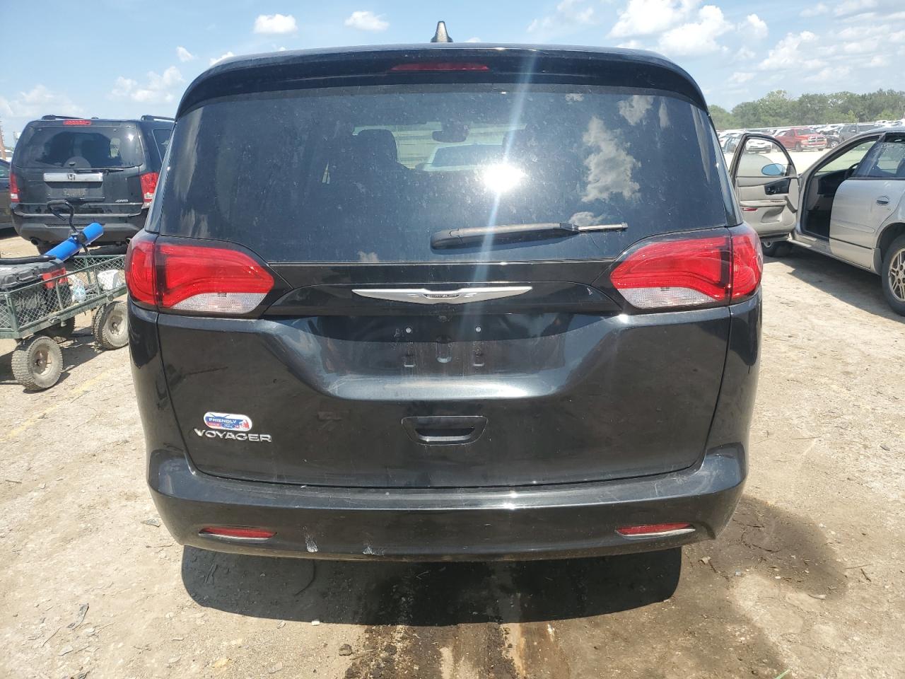 Автомобиль CHRYSLER VOYAGER LX 2023 | GrandCar Автомобиль CHRYSLER VOYAGER LX 2023 | GrandCar