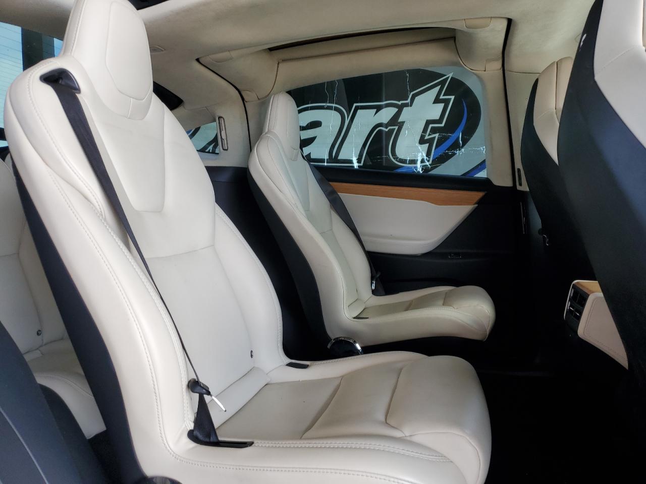 Автомобиль TESLA MODEL X 2019 | GrandCar Автомобиль TESLA MODEL X 2019 | GrandCar