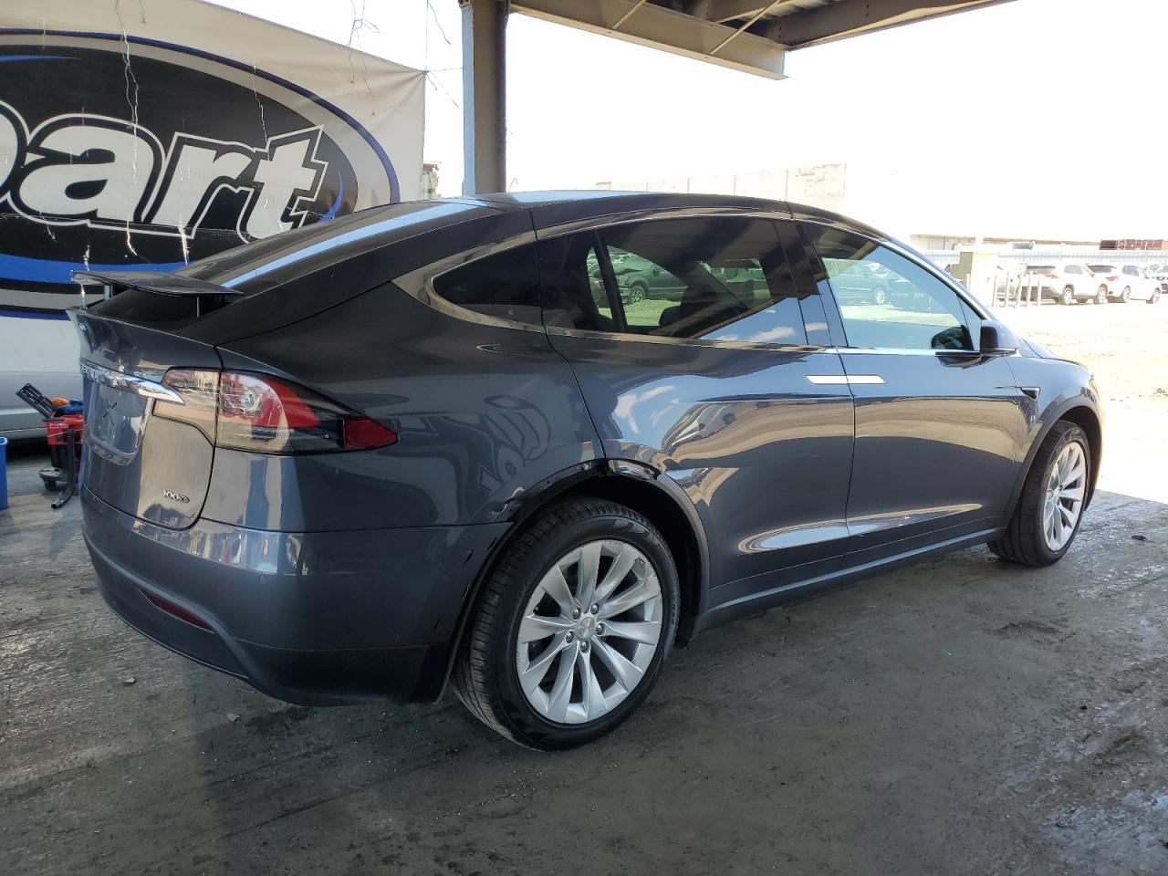 Автомобиль TESLA MODEL X 2019 | GrandCar Автомобиль TESLA MODEL X 2019 | GrandCar