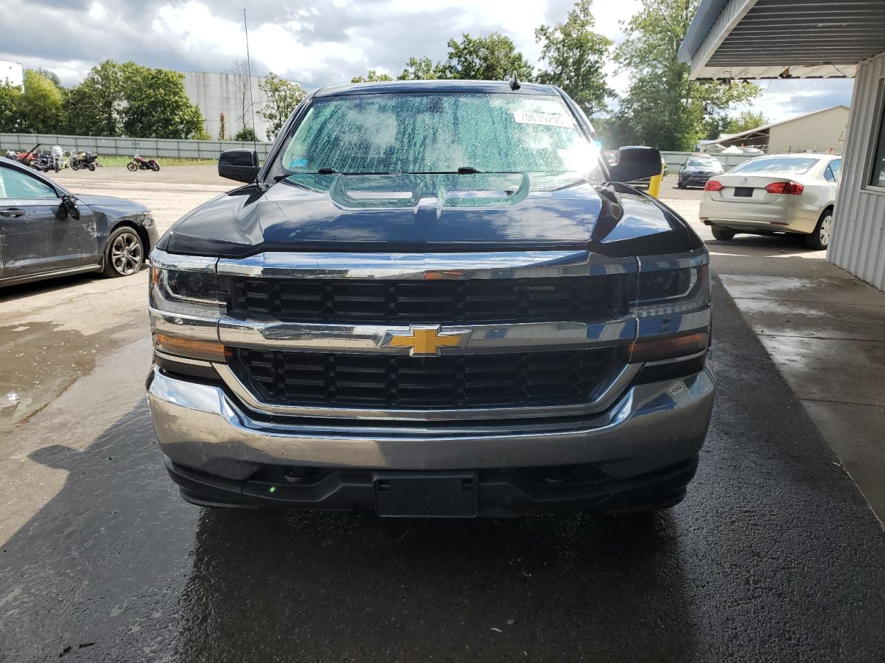 Автомобиль CHEVROLET SILVERADO LD K1500 LT 2019 | GrandCar Автомобиль CHEVROLET SILVERADO LD K1500 LT 2019 | GrandCar
