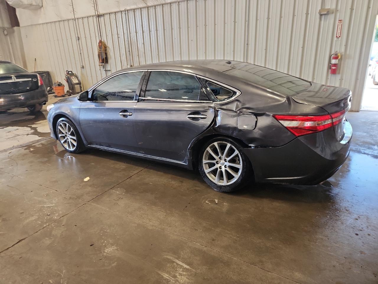 Автомобиль TOYOTA AVALON BASE 2014 | GrandCar Автомобиль TOYOTA AVALON BASE 2014 | GrandCar