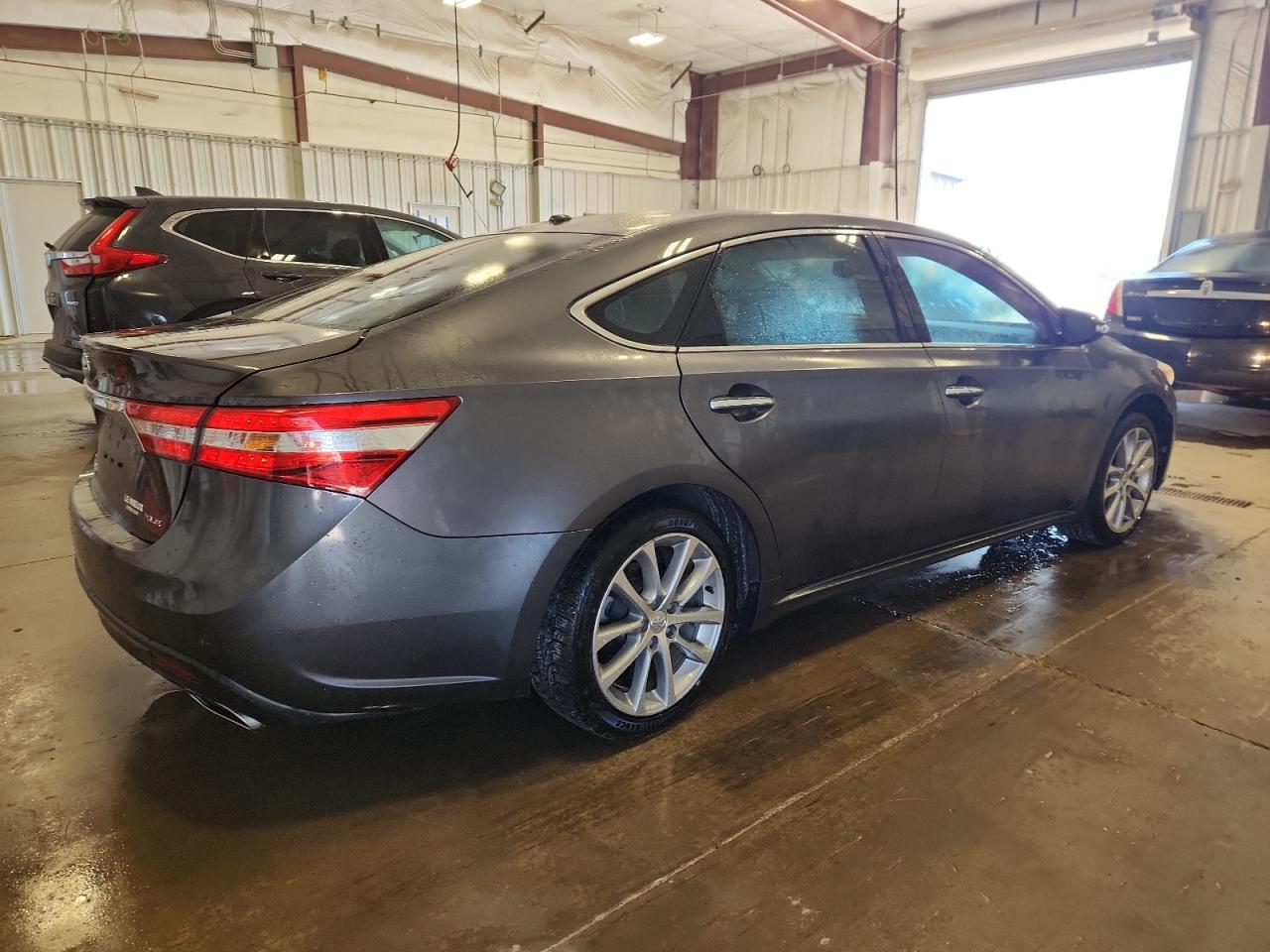 Автомобиль TOYOTA AVALON BASE 2014 | GrandCar Автомобиль TOYOTA AVALON BASE 2014 | GrandCar