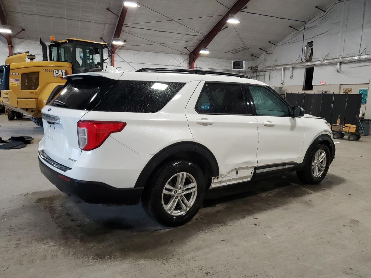 Автомобиль FORD EXPLORER XLT 2022 | GrandCar Автомобиль FORD EXPLORER XLT 2022 | GrandCar