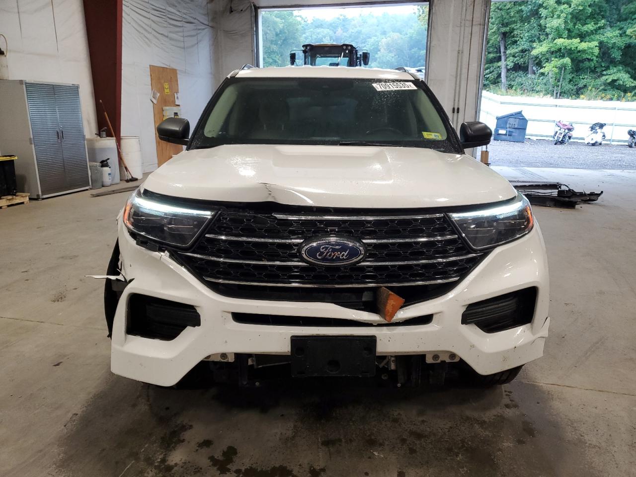 Автомобиль FORD EXPLORER XLT 2022 | GrandCar Автомобиль FORD EXPLORER XLT 2022 | GrandCar