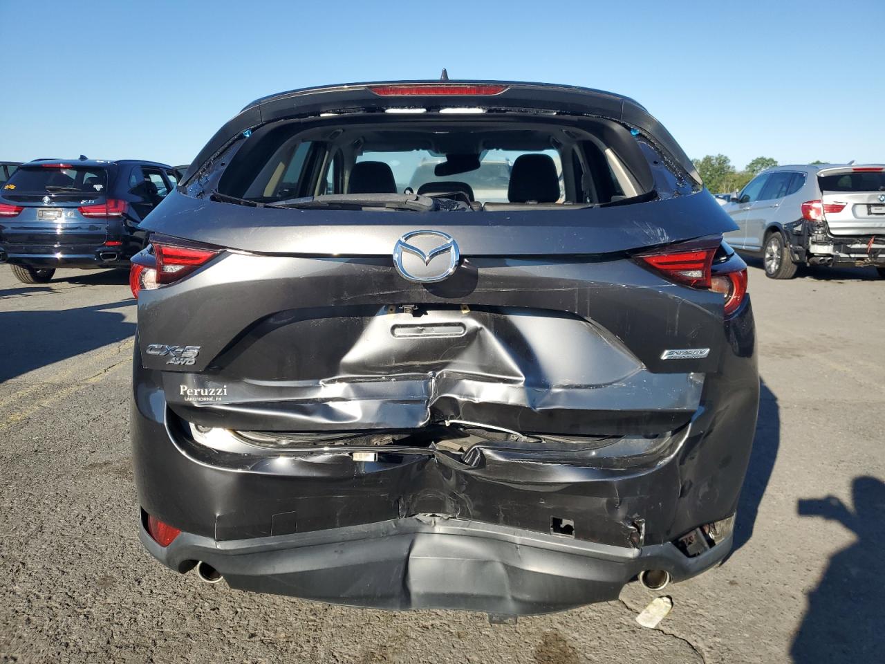 Автомобиль MAZDA CX-5 GRAND TOURING 2018 | GrandCar Автомобиль MAZDA CX-5 GRAND TOURING 2018 | GrandCar